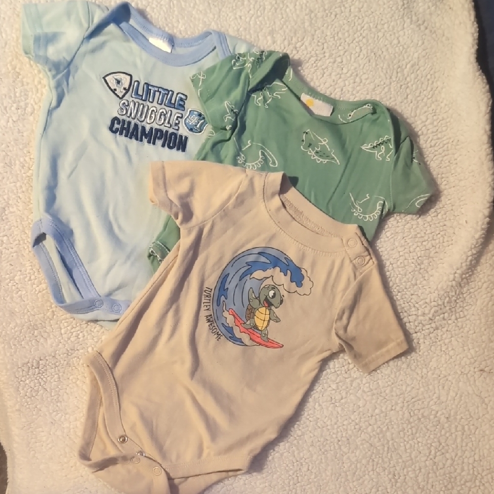 Graphic Onesie Set Of 3 (3-6 Months)